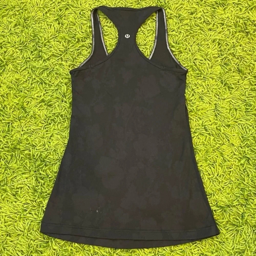 lululemon athletica floral mesh fitted tank top